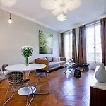 Apartment Rue De Seine In Paris